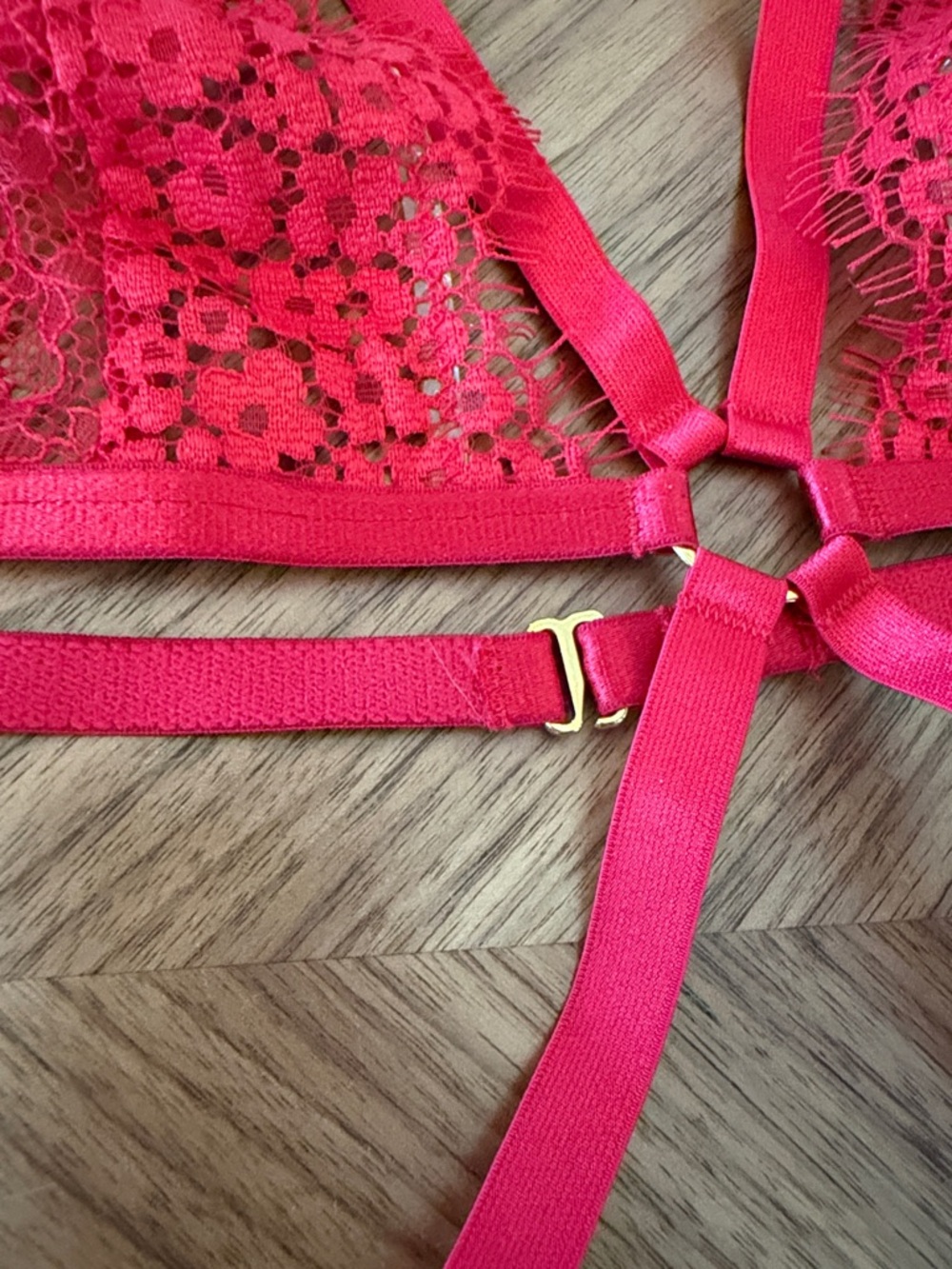 Victoria’s Secret Very Sexy Red Lace Strappy Teddy Lingerie M - Picture 6 of 12